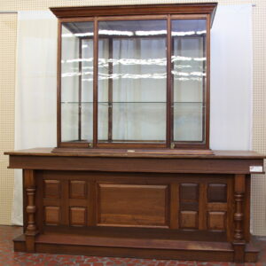 Oak Counter Top Showcase (Base is not included)