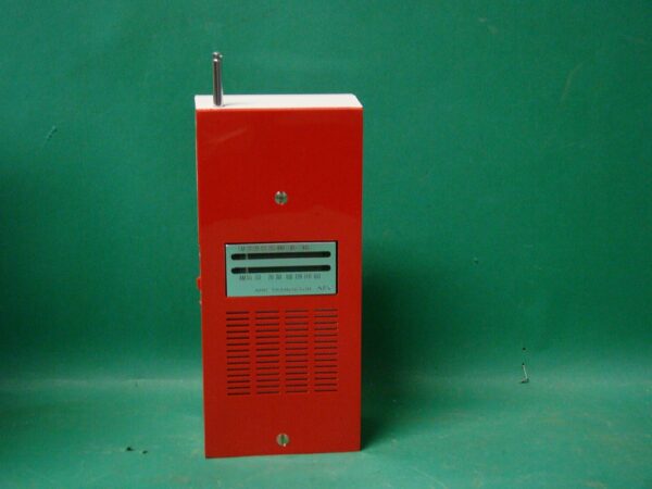 Coca Cola Vending Machine AM FM Coke Radio in Box - Image 7