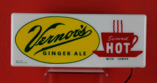 Vernor's Ginger Ale Served Hot Plastic Face Light Up Sign TAC# 037992 - Image 2