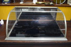 Curved Front Countertop Showcase Nickel Trim Mirror Back