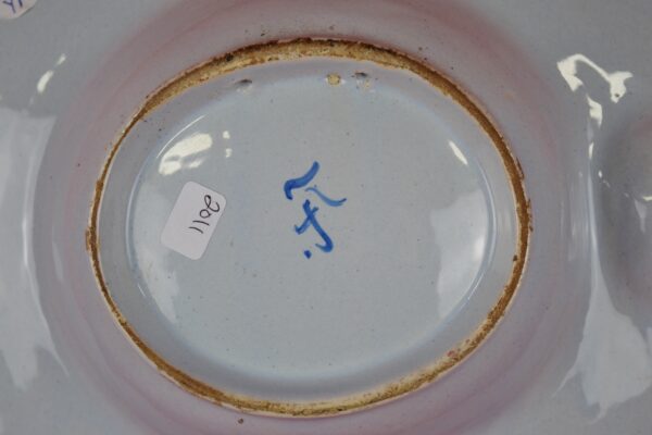 Barber Shaving Bowl or Basin - Image 10