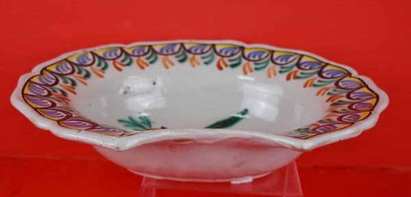 Barber Shop Bloodletting Shaving Bowl - Image 6
