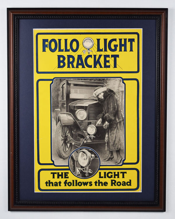 Follo Light Bracket Framed Cardboard Sign Automobile Light