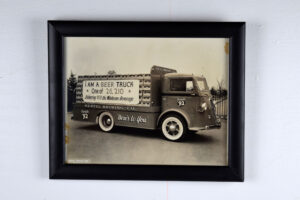 Oertels '92 Beer Louisville KY 1930s Truck Photo