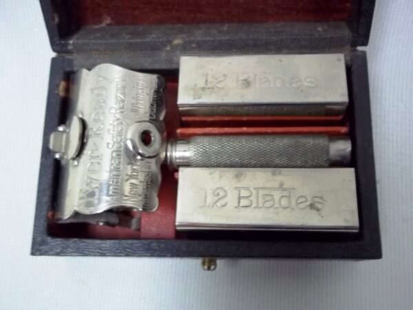 Ever Ready Razor Travel Men's Safety Razor - Image 2
