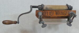 Salesman Sample Horseshoe Brand Relief Clothes Wringer