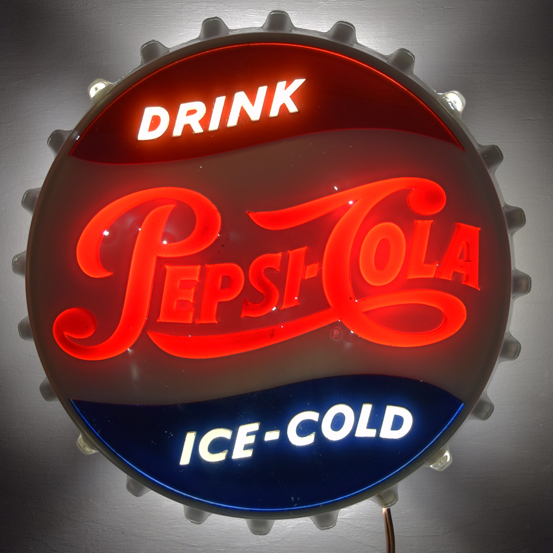 Drink Pepsi-Cola Ice Cold Light Up Bottle Cap Sign Plastic Face